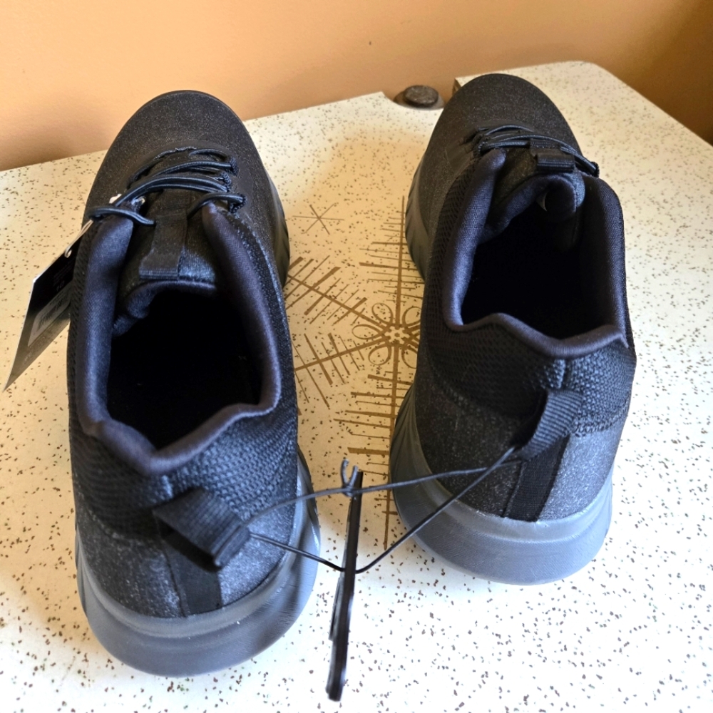 Athletic Works Mens NWT Memory Foam Shoes, 10 - Picture 4 of 7
